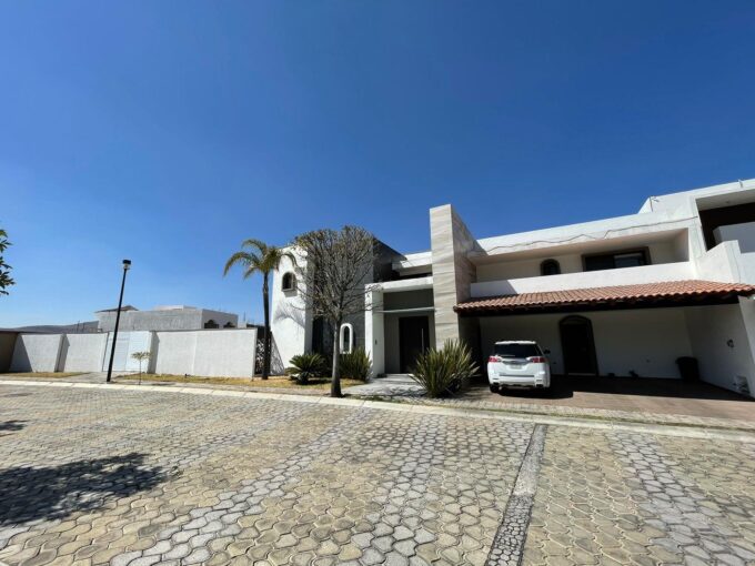 Casa en Venta 4 recámaras Parque Potosí Lomas de Angelópolis