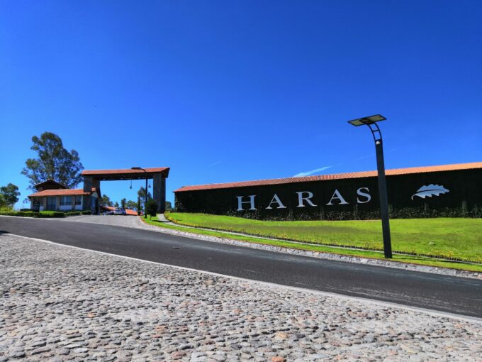 HARAS del Bosque Venta de terreno en esquina