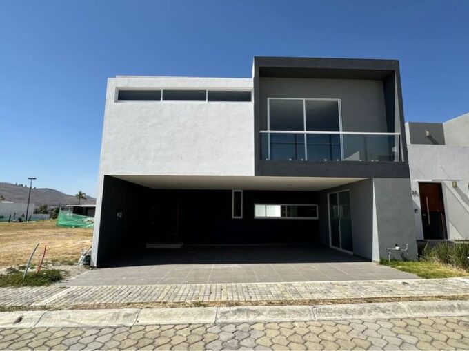 Parque Tlaxcala Lomas de Angelópolis III – casa en venta