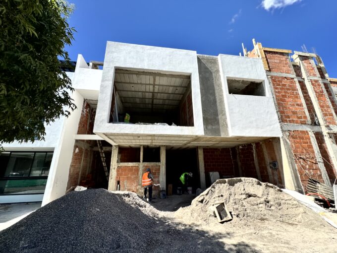 Parque Bruselas Lomas de Angelópolis III - Casa en Venta de 3 niveles 2222168656