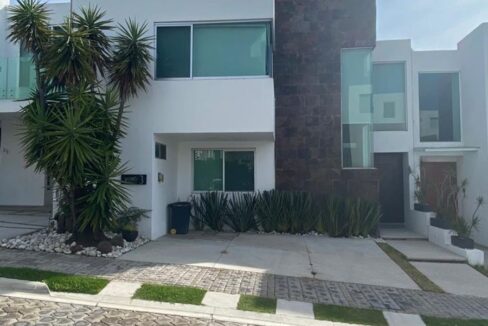 Parque La Castellana Lomas de Angelópolis III - casa en venta