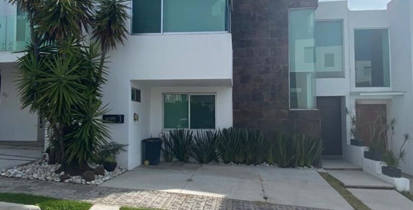 Parque La Castellana Lomas de Angelópolis III - casa en venta