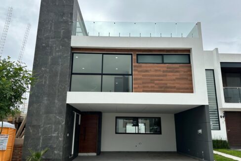 Parque Aguascalientes Lomas de Angelópolis III - casa en venta