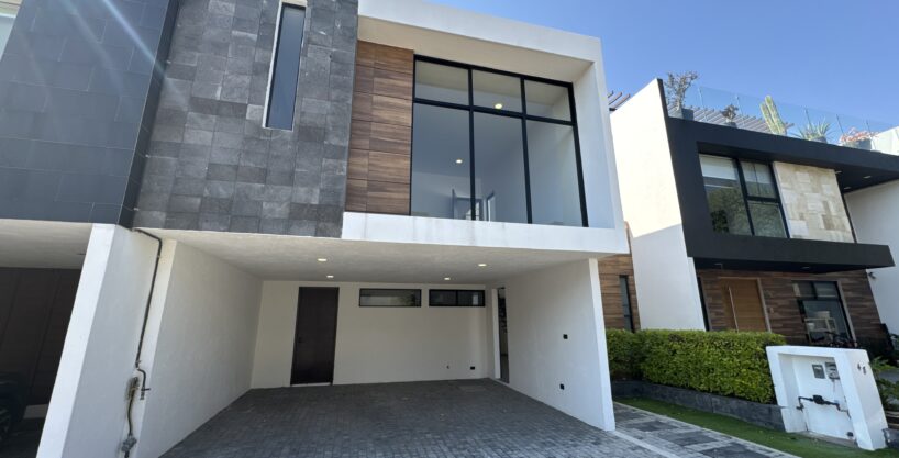 Parque Nuevo León Lomas de Angelópolis III - casa en venta