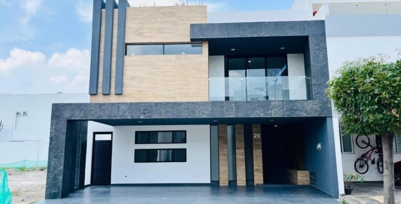 Parque Guanajuato Lomas de Angelópolis III - Casa en Venta