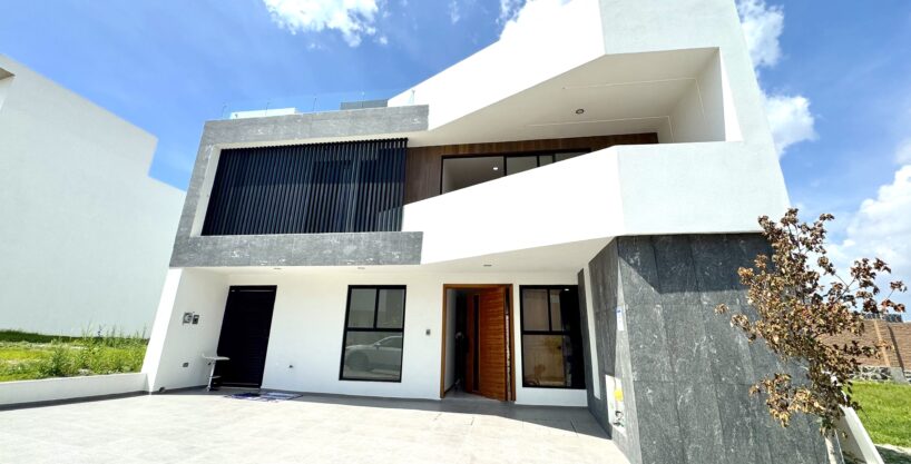 Parque San Marino Lomas de Angelópolis II - casa en venta