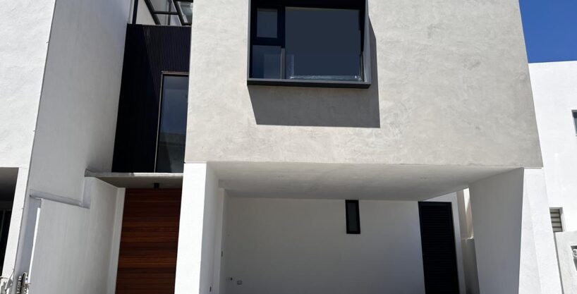 Parque Santiago Lomas de Angelópolis II - Casa en Venta
