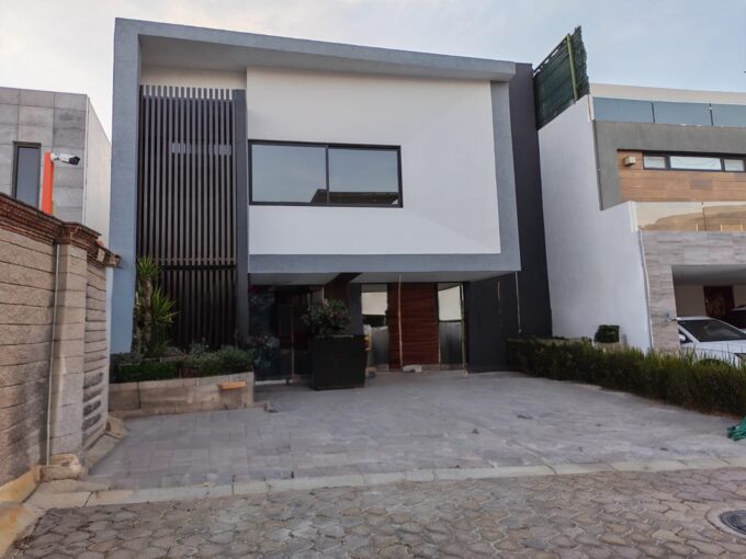 Parque Santiago Lomas de Angelópolis II - casa en venta