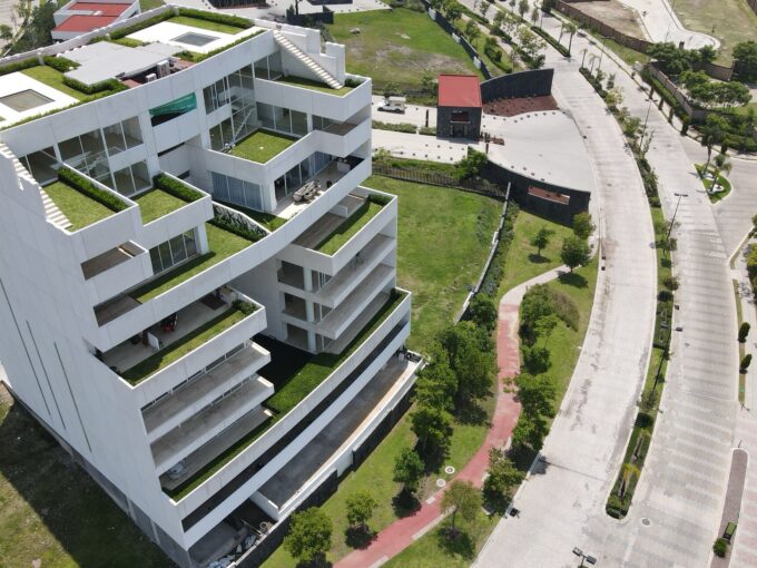 Vedana Residencial Lomas de Angelópolis III - Departamento PH de lujo en 3 niveles